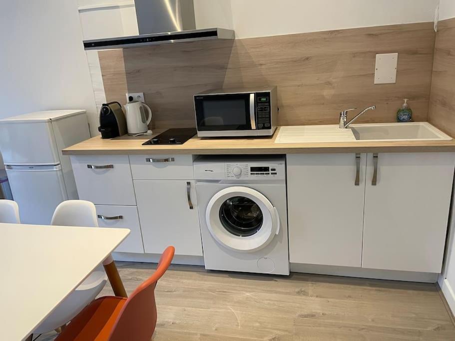 Cosy T3 Proche Gare Et Polygone Apartment Beziers Luaran gambar