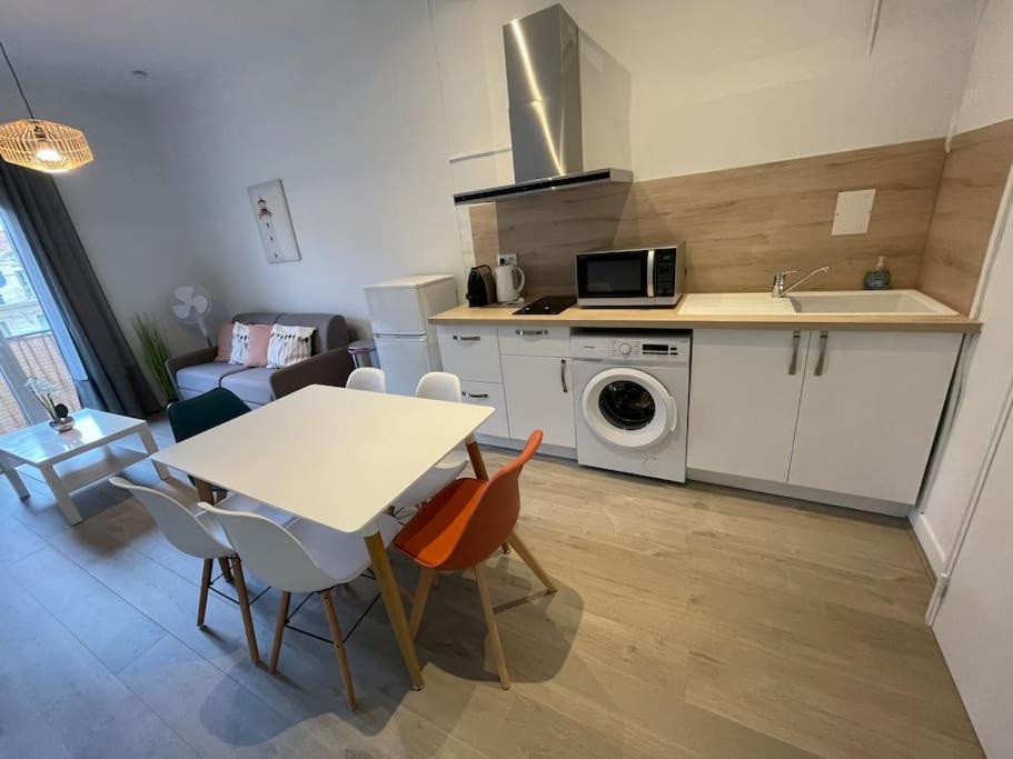 Cosy T3 Proche Gare Et Polygone Apartment Beziers Luaran gambar